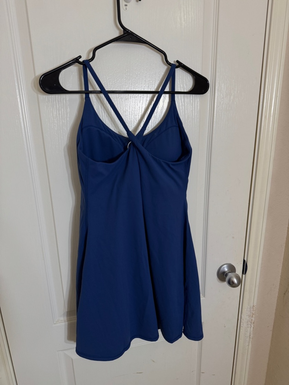 Halara SoftlyZero Plush Molded Cups Low Support Blue Active Wear Dress M NWT - Picture 7 of 12